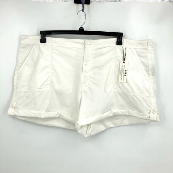 SANCTUARY Standard Cargo Shorts Womens 24W White Roll Cuff Patch Pocket NWT - Picture 3 of 12